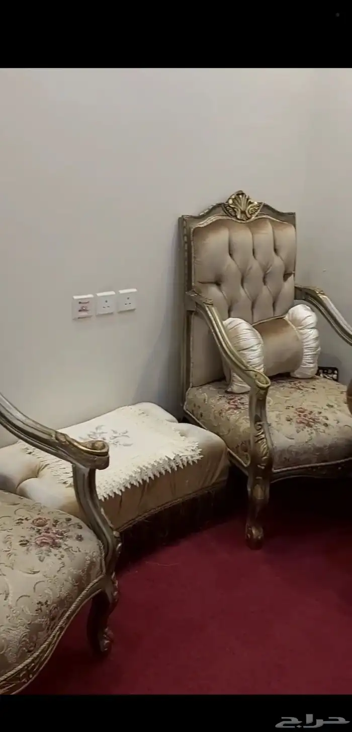 كنب فخم 8 قطع 3 طاولات 1