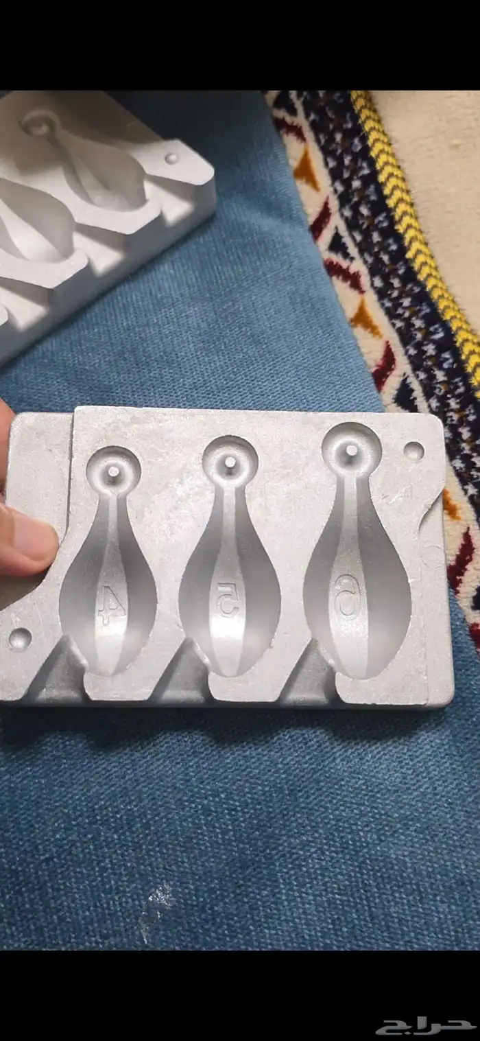 للبيع قوالب لصب الثقالات 3