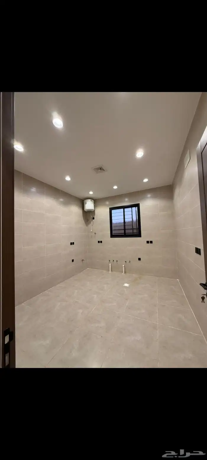 للبيع شقق ارضية وعلويه موقع مميز تشطيبات فاخرة 12