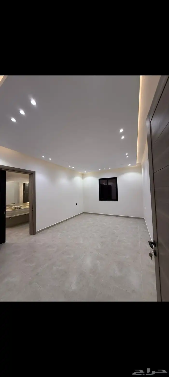 للبيع شقق ارضية وعلويه موقع مميز تشطيبات فاخرة 29