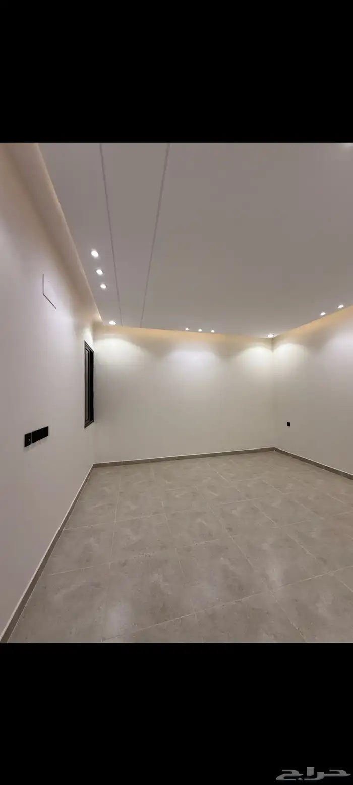 للبيع شقق ارضية وعلويه موقع مميز تشطيبات فاخرة 37