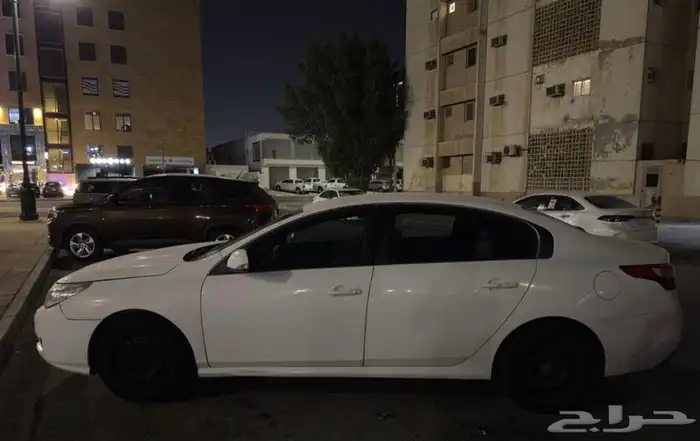 رينو. 2013 0