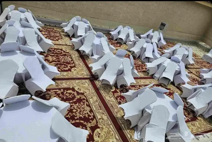 تاجير طاولات مع الكراسي 1