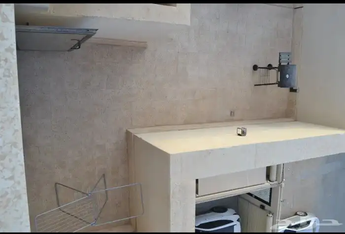 شقه عوائل للتأجير بحي العارض 5