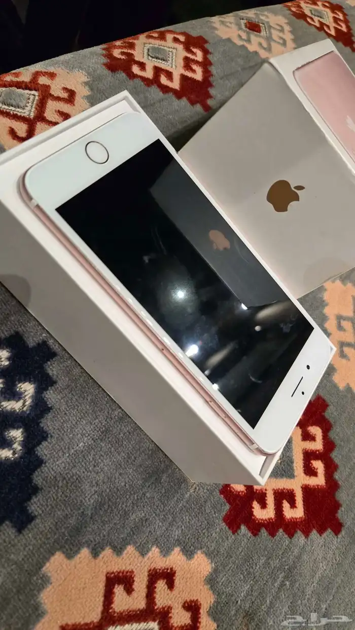 ايفون 7 بلس 256 قيقا 3