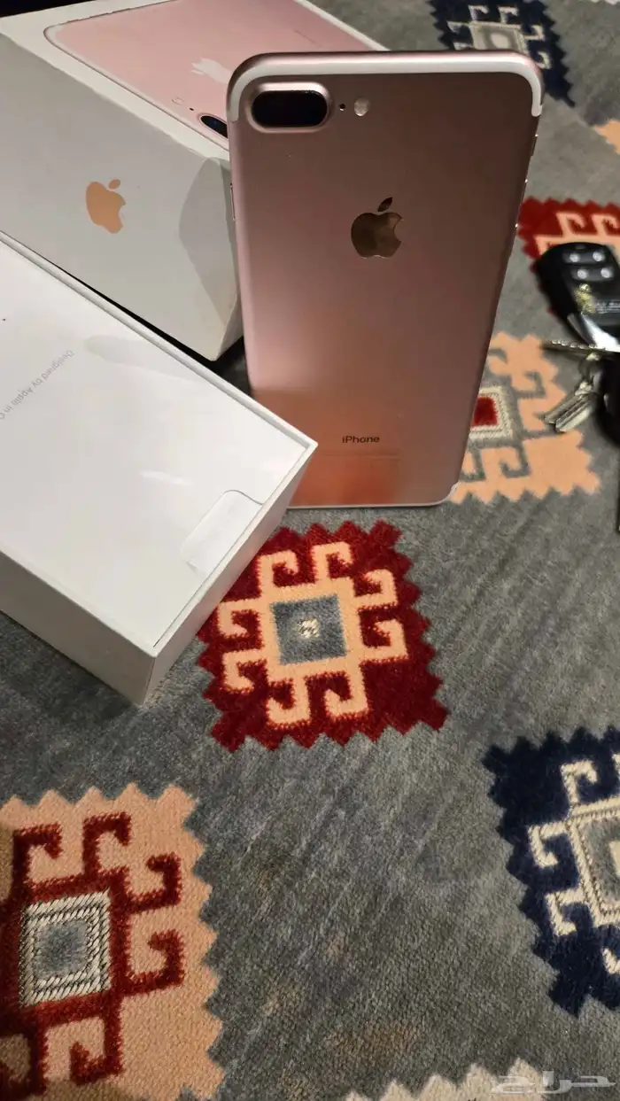 ايفون 7 بلس 256 قيقا 4