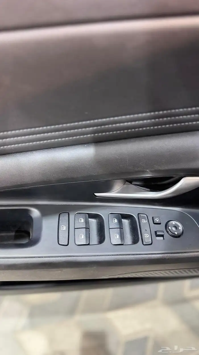 هونداى ( A V A N T E) النترا وارد كوريا 2021 مستعمله اللون 6