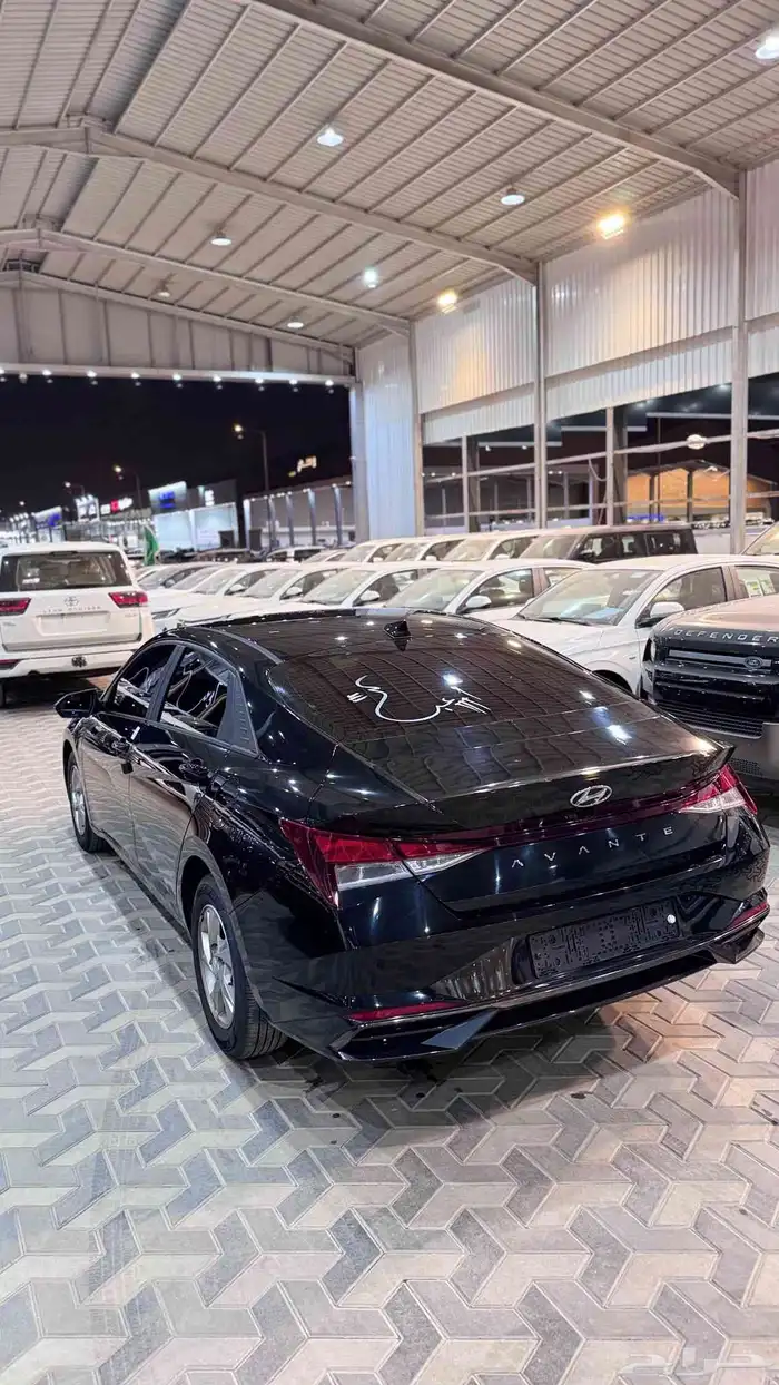 هونداى ( A V A N T E) النترا وارد كوريا 2021 مستعمله اللون 2