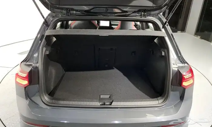 Volkswagen Golf 2023 19
