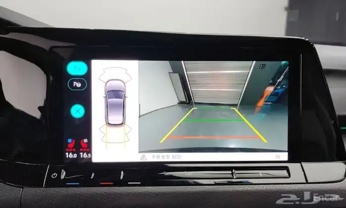 Volkswagen Golf 2023 14