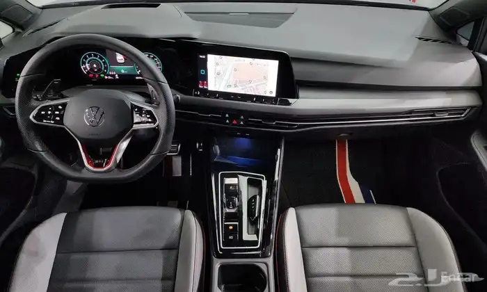 Volkswagen Golf 2023 6