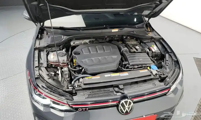 Volkswagen Golf 2023 5