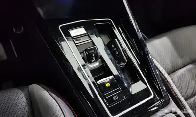 Volkswagen Golf 2023 index
