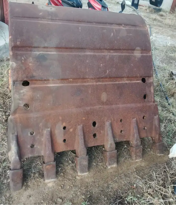 بكت بوكلين حفار 1