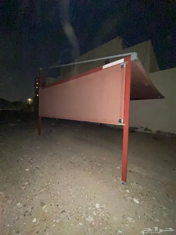 للبيع مظلة سيارات 1