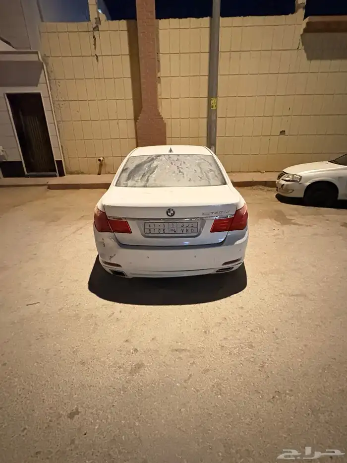 بي ام دبليو 2012 للبيع 3