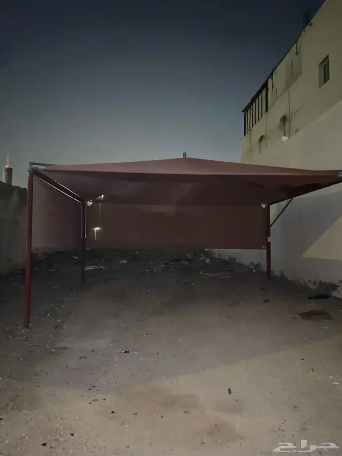 للبيع مظلة سيارات 0