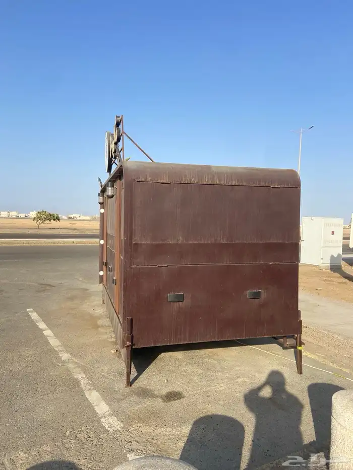 للبيع فود ترك 1