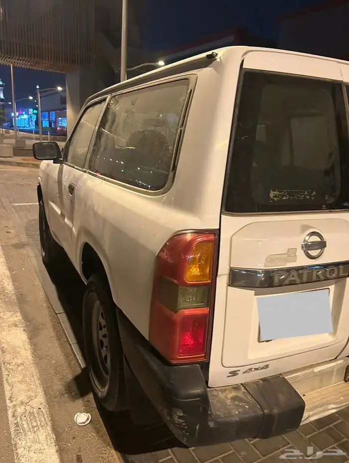 باترول ربع موديل 2006 ممشى قليل 4