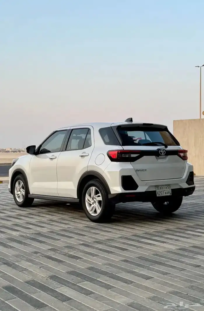 تويوتا رايز 2023 قمة بالنظافة 8