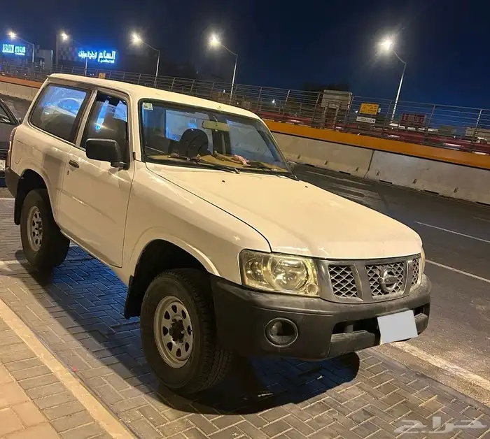 باترول ربع موديل 2006 ممشى قليل 1