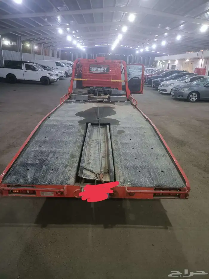 صندوق سطحه للبيع - مقاس 5.70 2.25 متر 5