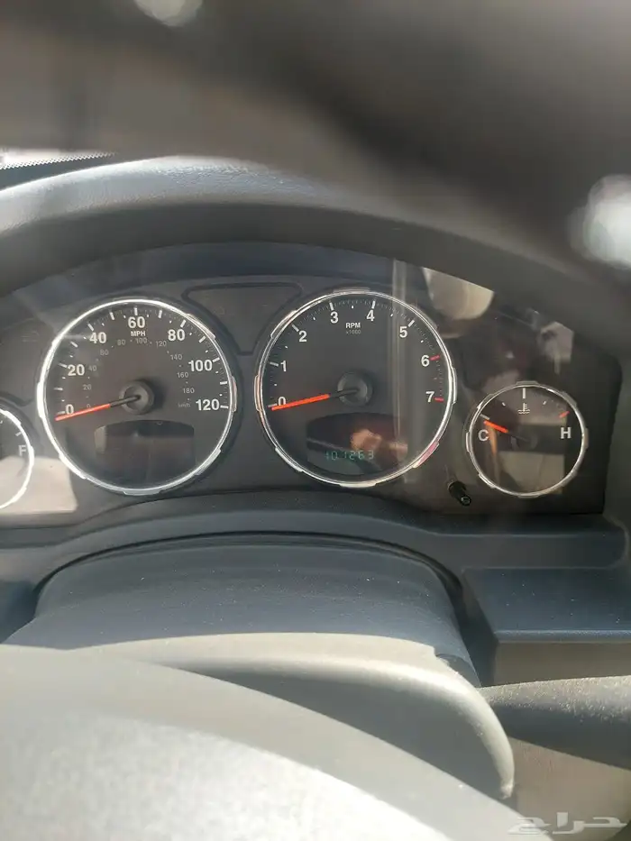 جيب شروكي موديل 2008 3