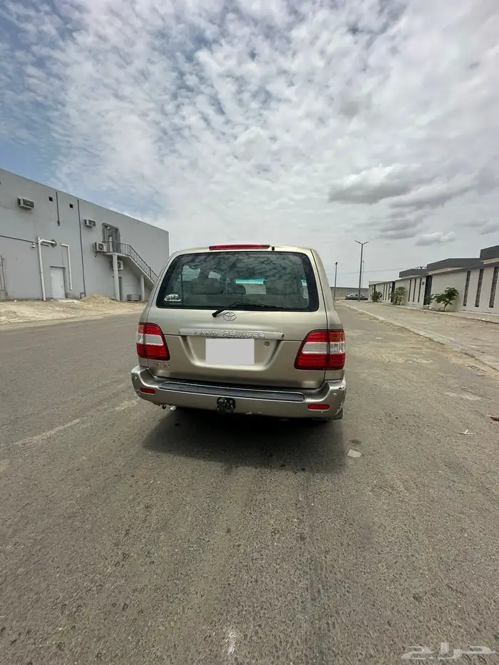 للبيع جيب لاند كروزر 2006 GXR ستة سلندر 1