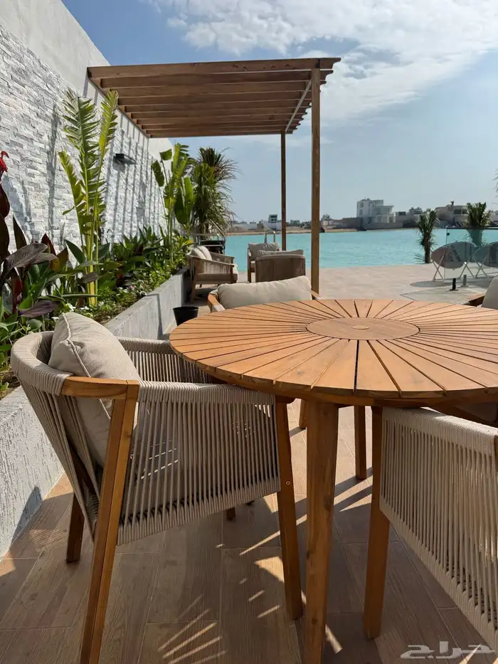 فيلا فاخرة للبيع في درة العروس 4