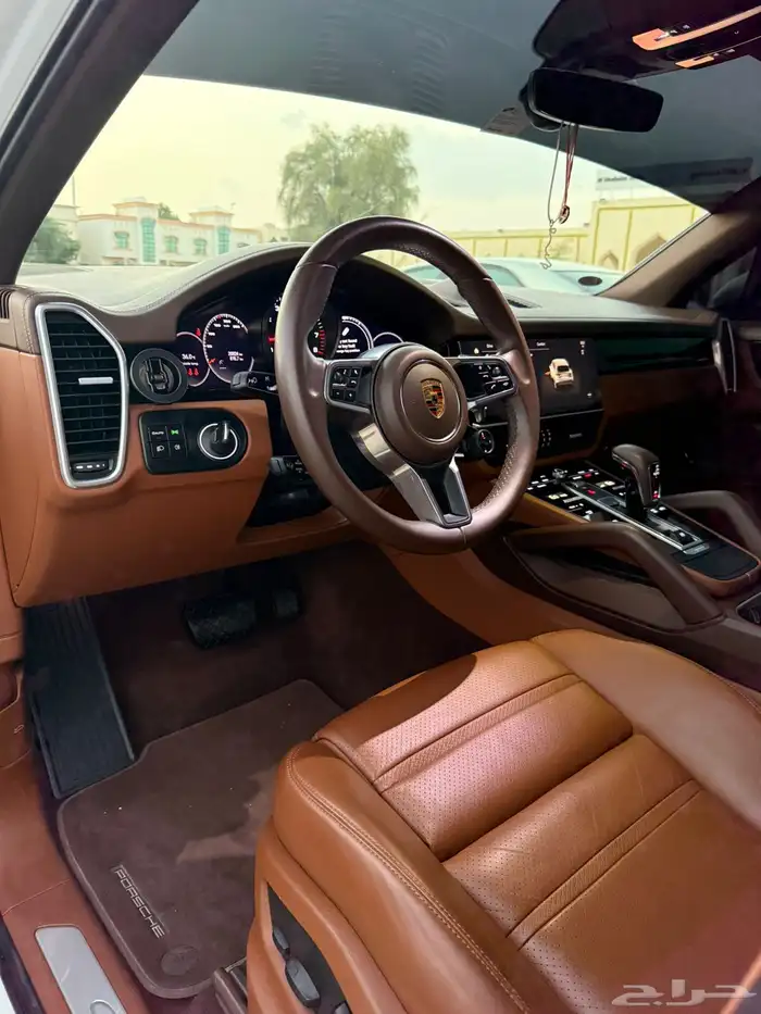 بورشه كايين موديل 2023 خليجي موجودة بدبي 4