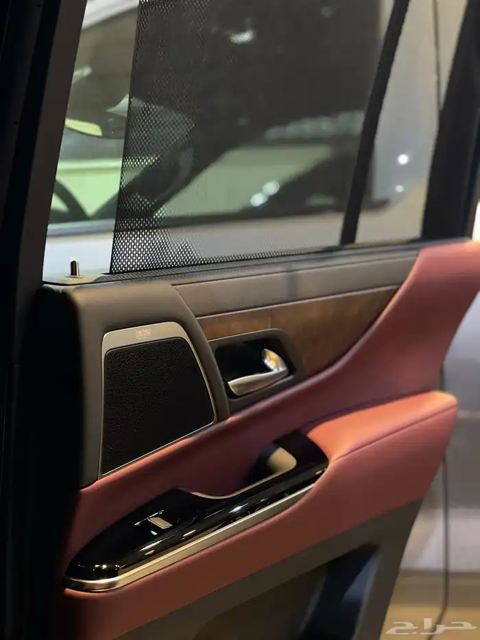 لكزس LXBB2025 كويتي الساير اسود وابيض داخلي جملي واحمر 15