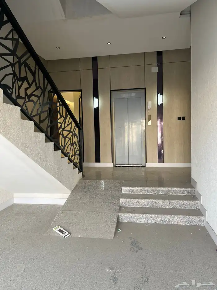 ادوار متكرره بمداخل خاصه ومواقف مستقله فاخره للبيع 1