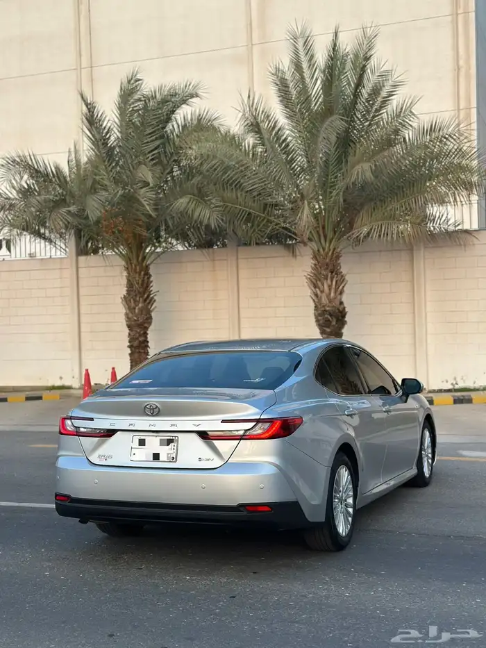 تويوتا كامري اي بلس 2025 11