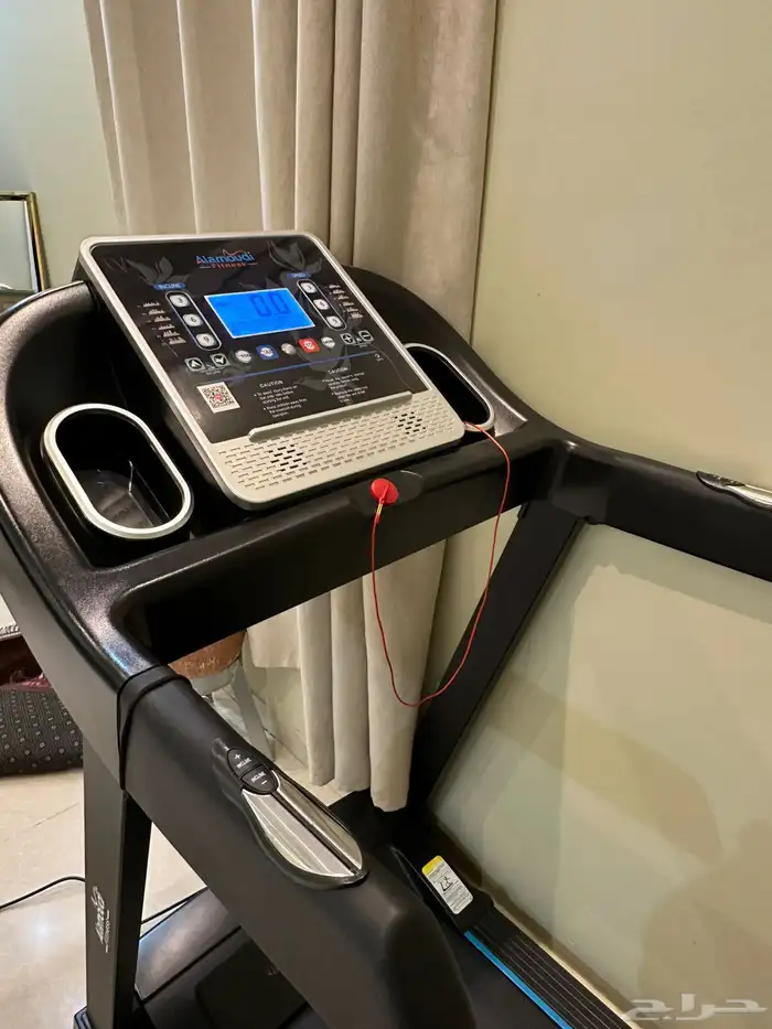 سير كهرباي العمودى 1