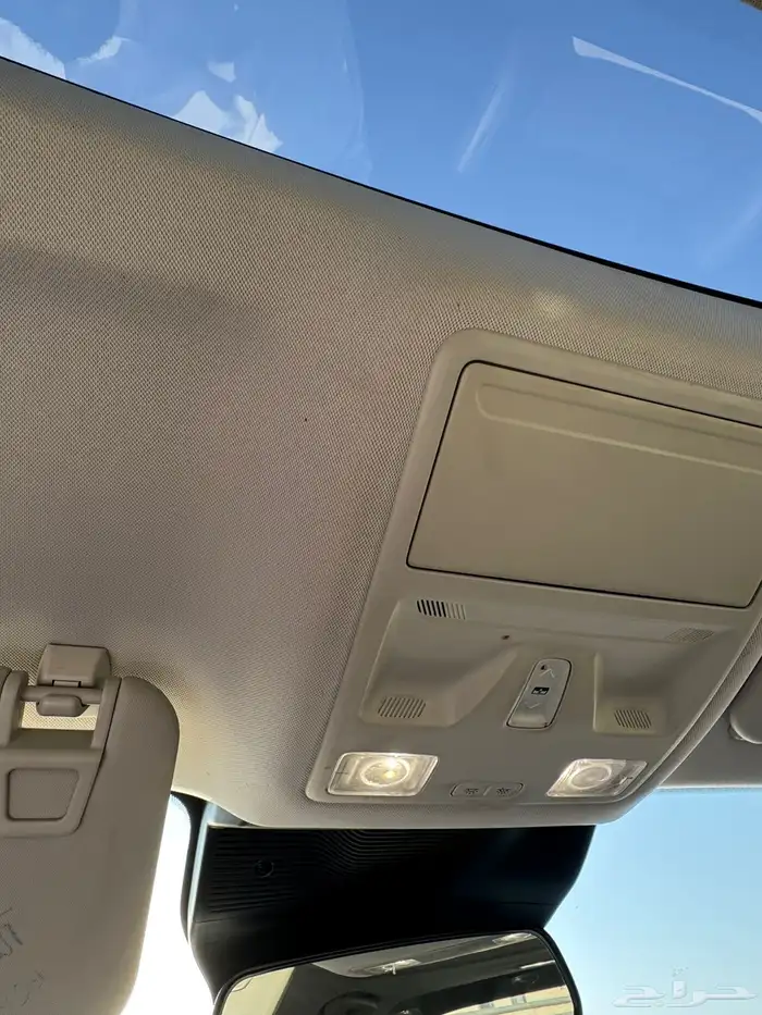 تورس 2023 ترند نص فل اسود ملكي 8