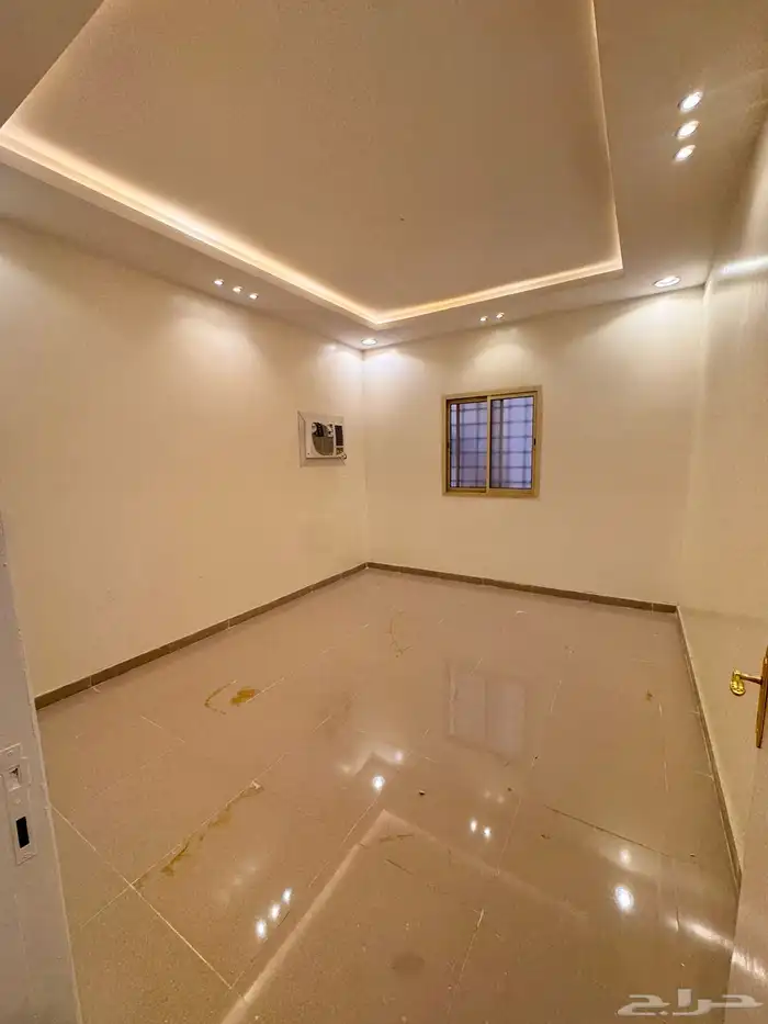 شقة للإيجار حي الرمال 7