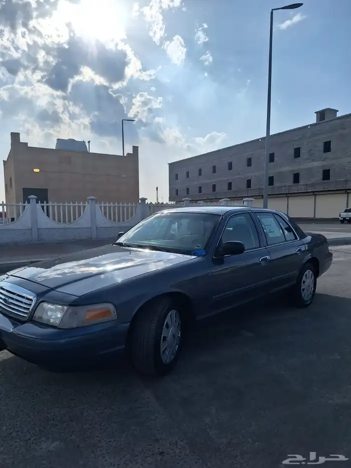 فورد فكتوريا 2010 8