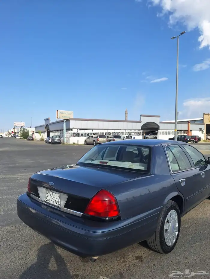 فورد فكتوريا 2010 16