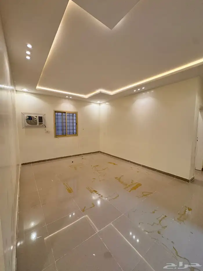 شقة للإيجار حي الرمال 8