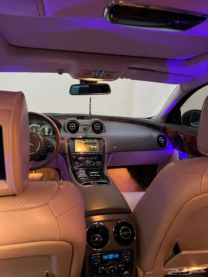 للبيع جاكوار XJL 2013 فل كامل 7