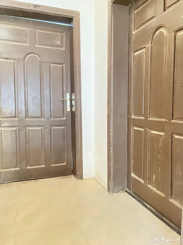 شقة دور اول في بحره 2000 ريال شهري شامل الايجار وكامل خدمات 2