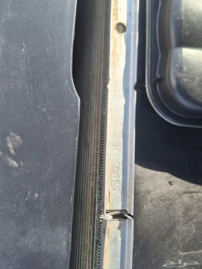 فورد فكتوريا 2010 38