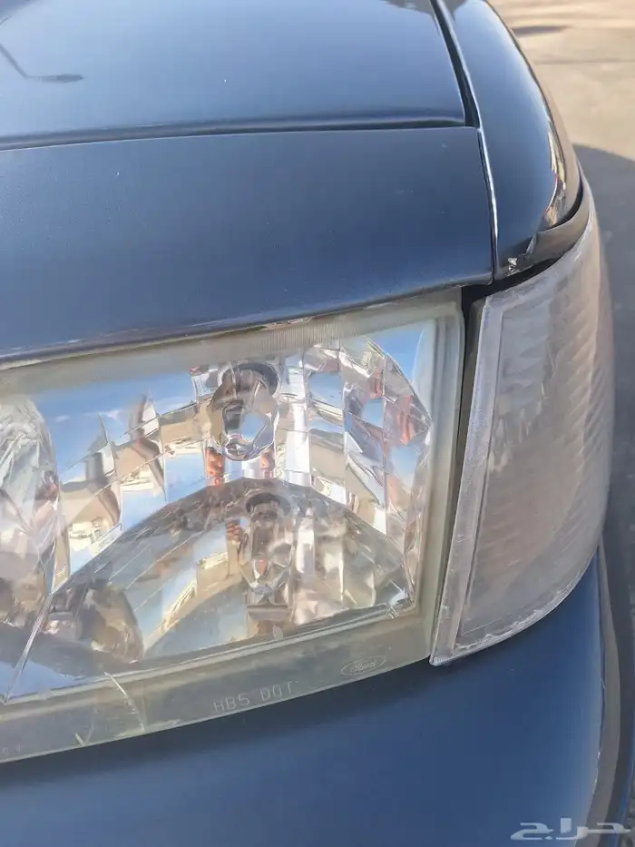 فورد فكتوريا 2010 7