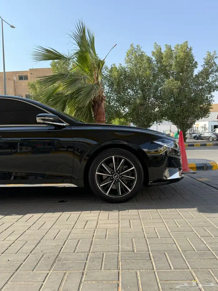 أزيرا21كوري 6سلندر 3500 فل كامل عدا بانوراما 7