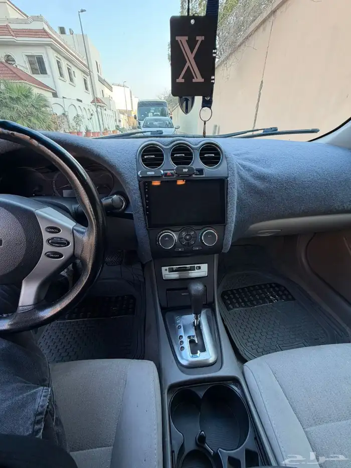 نيسان التيما 2010 15