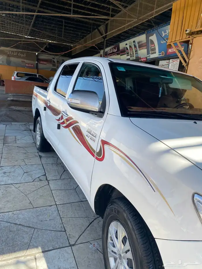 هايلوكس غمارتين GLX 2013 1