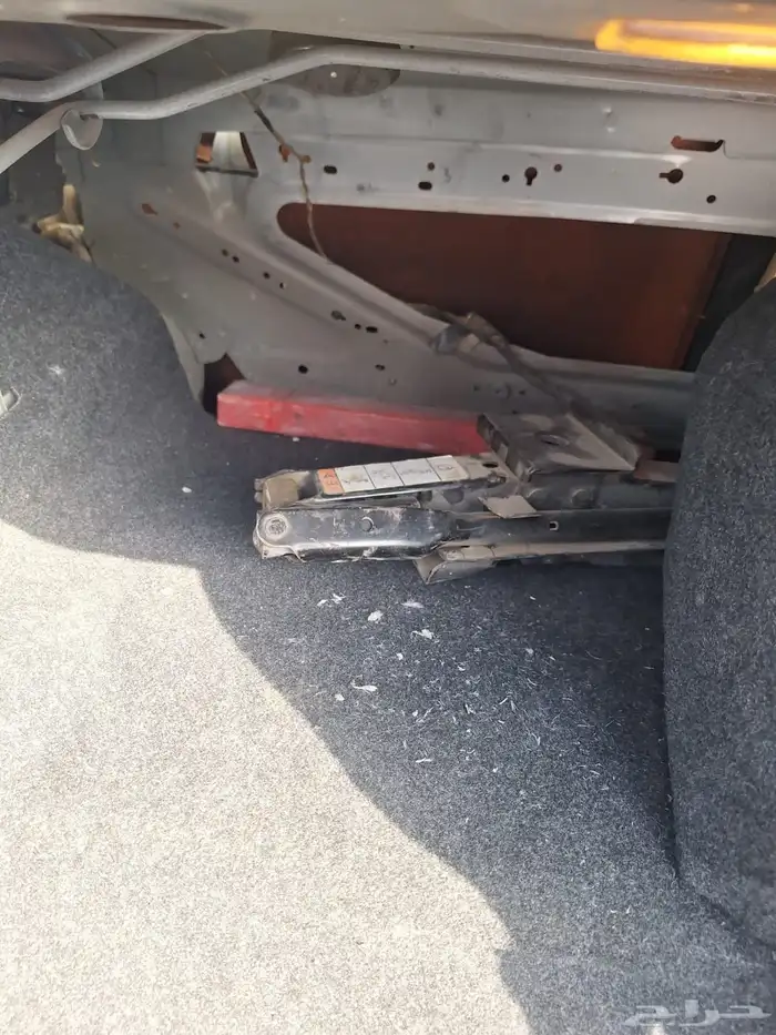 فورد فكتوريا 2010 31