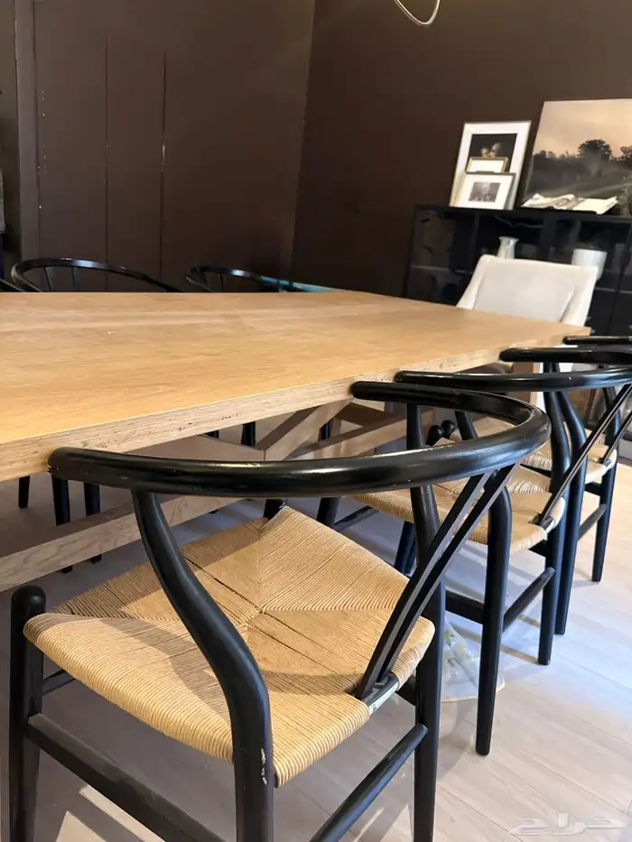 طاولة طعام وكراسي للبيع 1