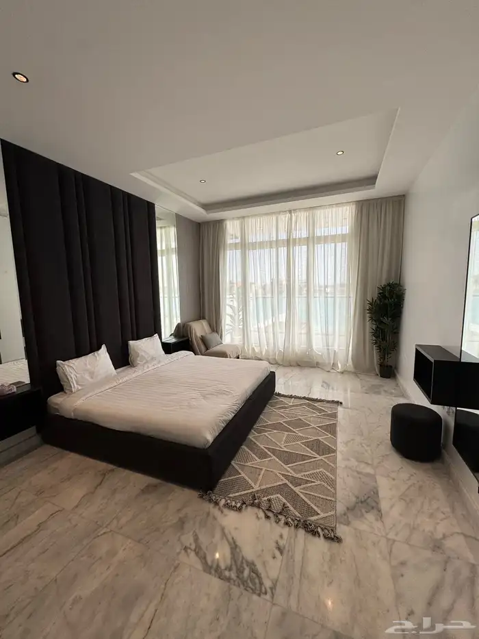 فيلا فاخرة للبيع في درة العروس 5