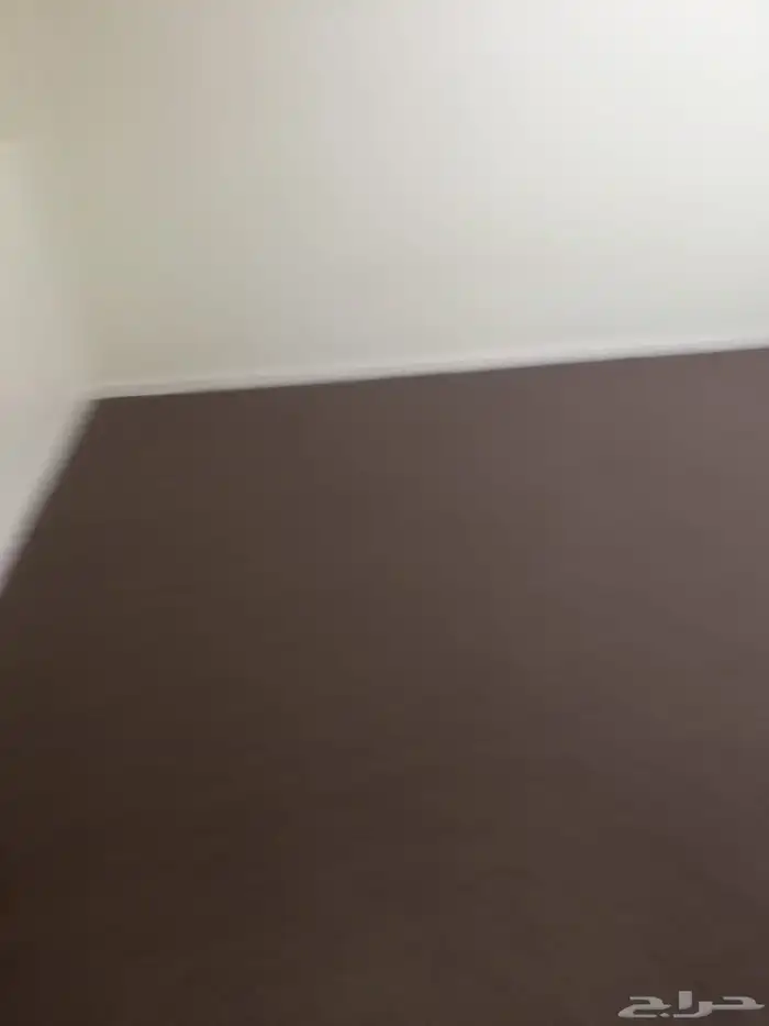 شقة عزاب طريق المية خلف محطة أمان 3